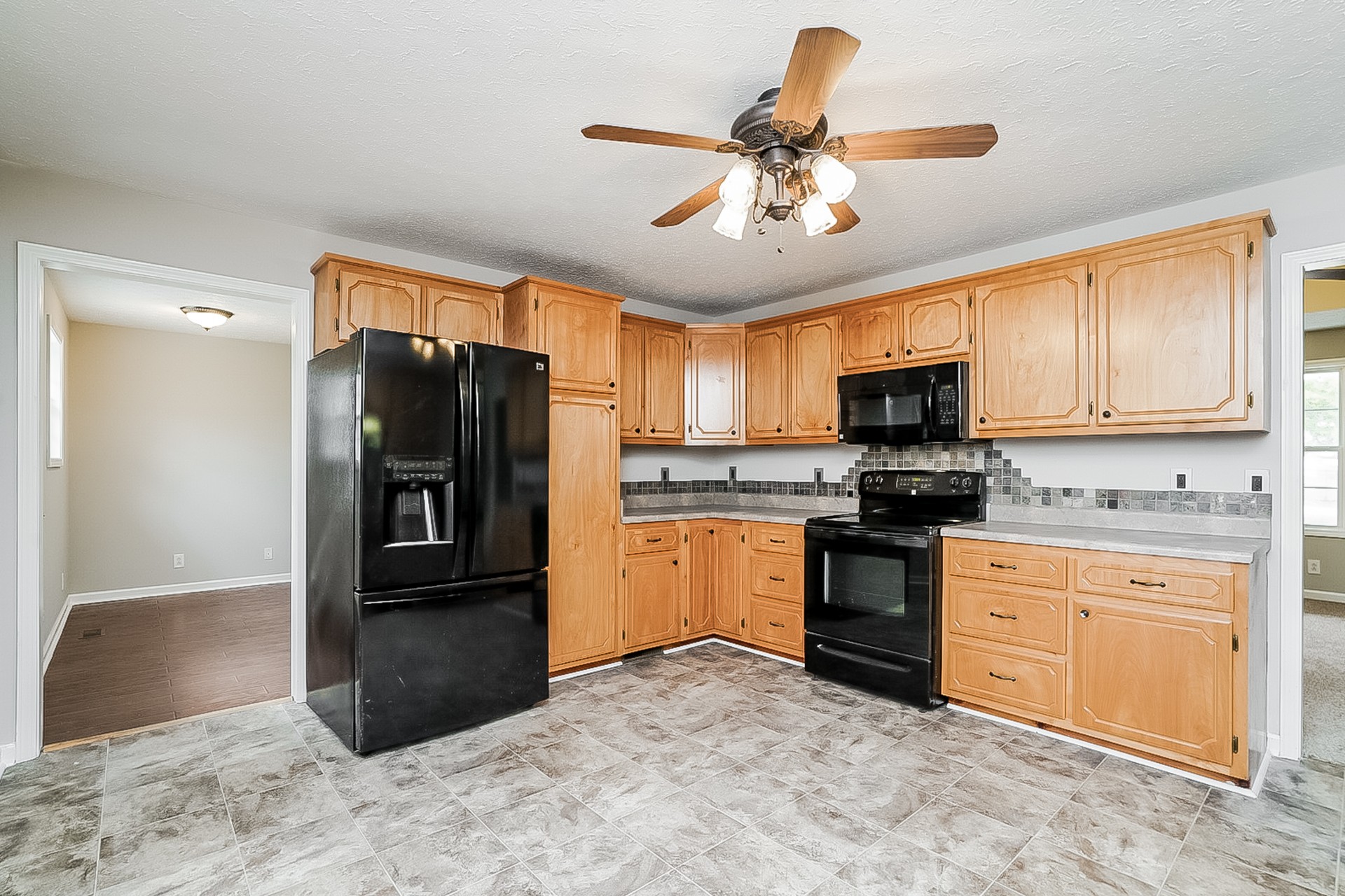 206 Jordan Road Clarksville, TN 37042 - Photo 14 of 26 Gallery Image 14