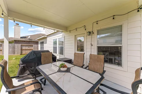 $379,000 | 25227 Bright Hollow Lane, Katy, TX 77494