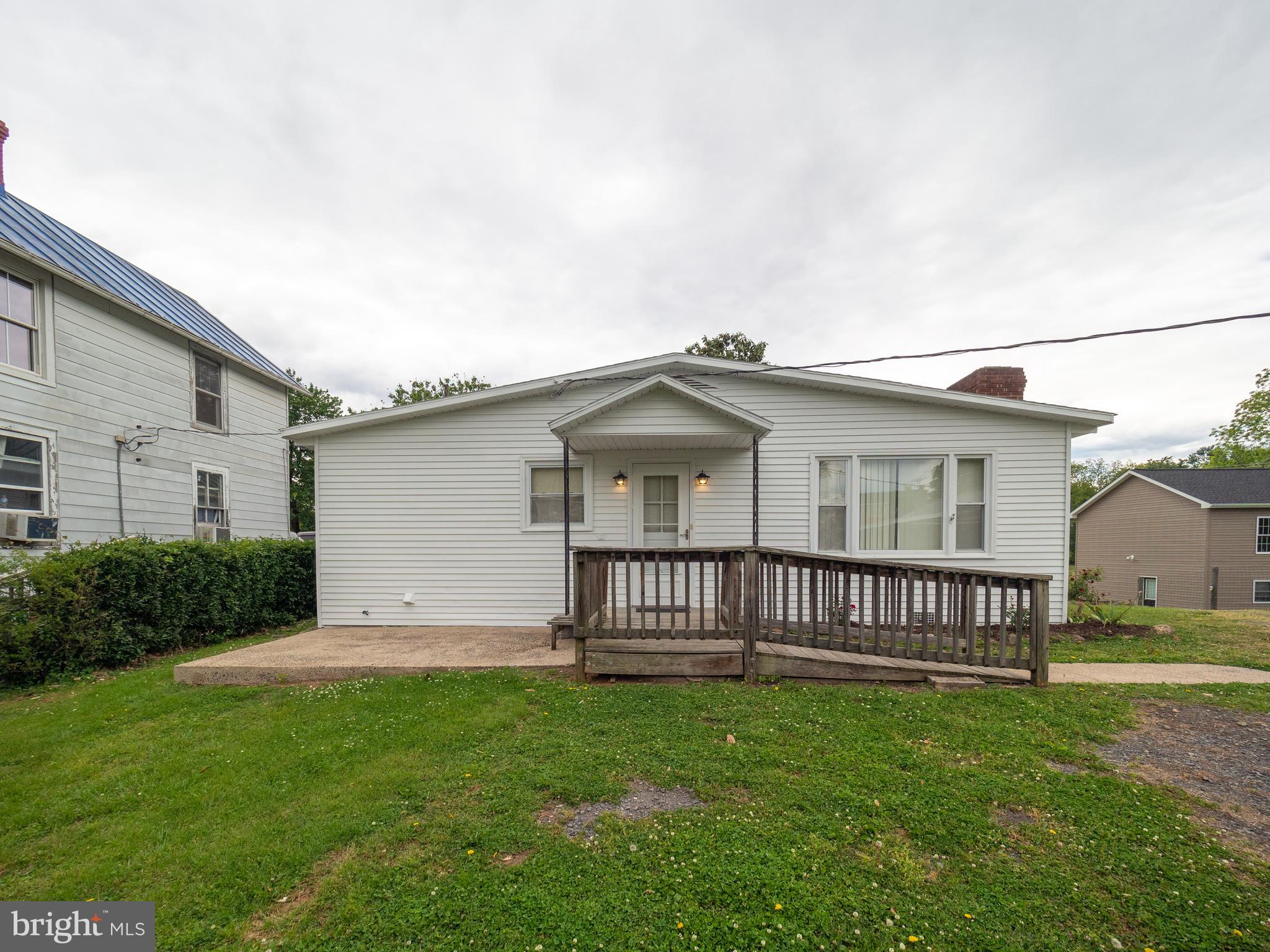 849 Old Rixeyville Road Culpeper, VA 22701 - Photo 4 of 32 Gallery Image 4