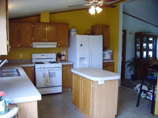 1976 Goforth Road Morrison, TN 37357 - Photo 5 of 20