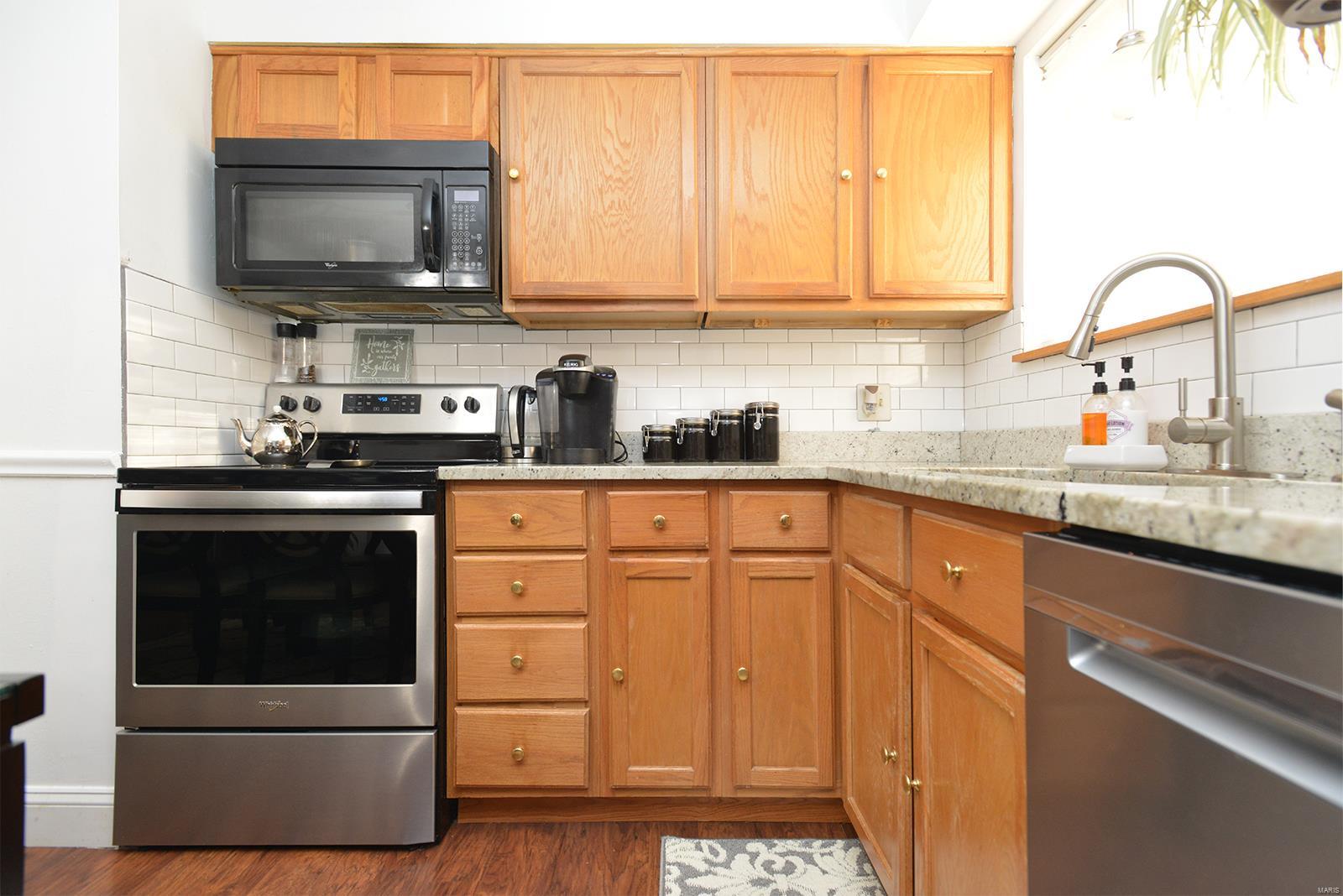 4308 Ripa Avenue St. Louis, MO 63125 - Photo 10 of 34 Gallery Image 10