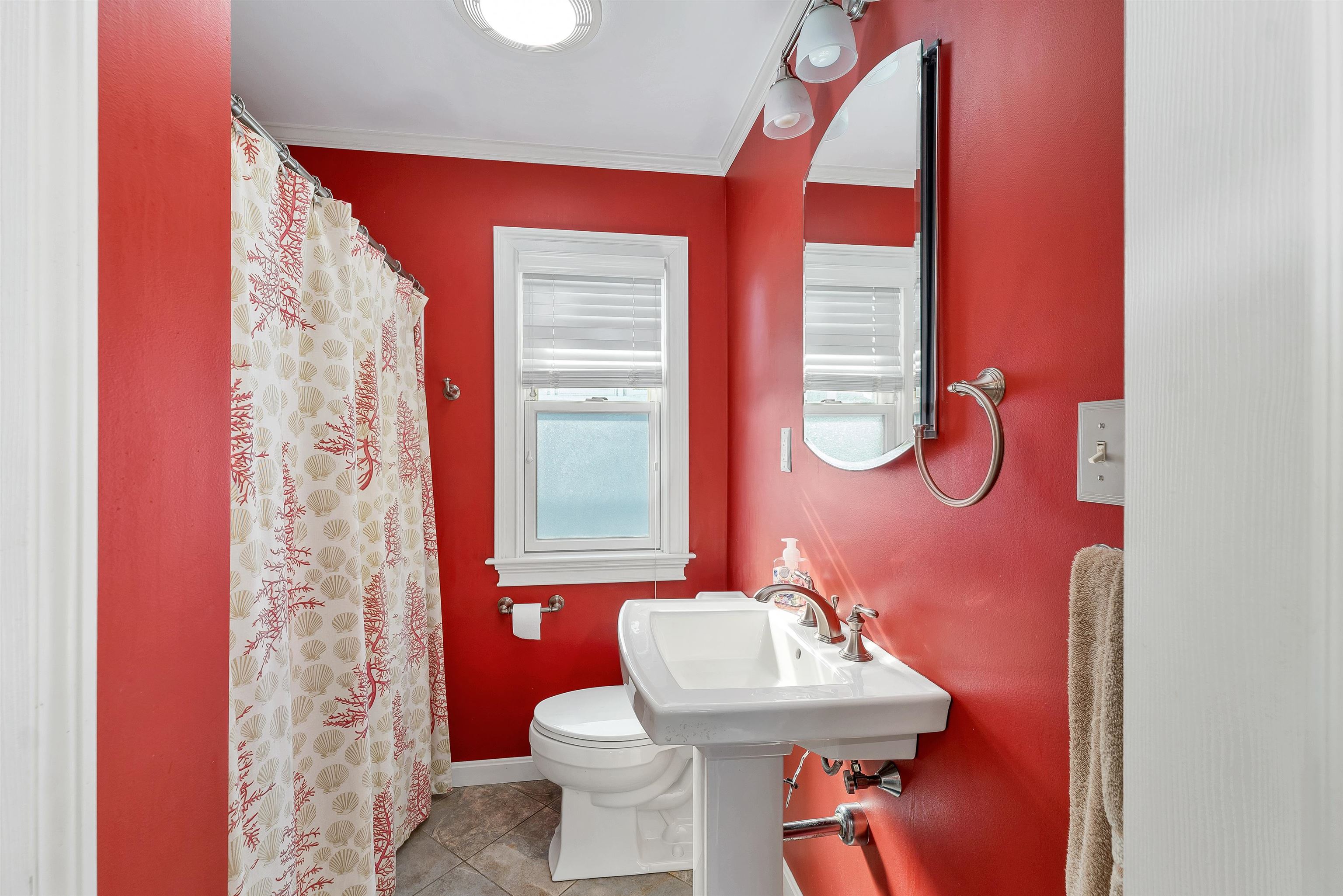 4 Viking Street Hampton, NH 03842 - Photo 27 of 49