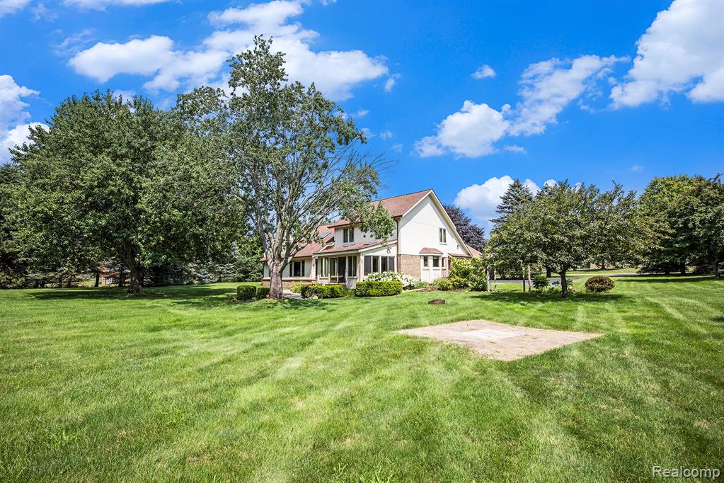 8477 Ranch Estates Road Clarkston, MI 48348 - Photo 36 of 50