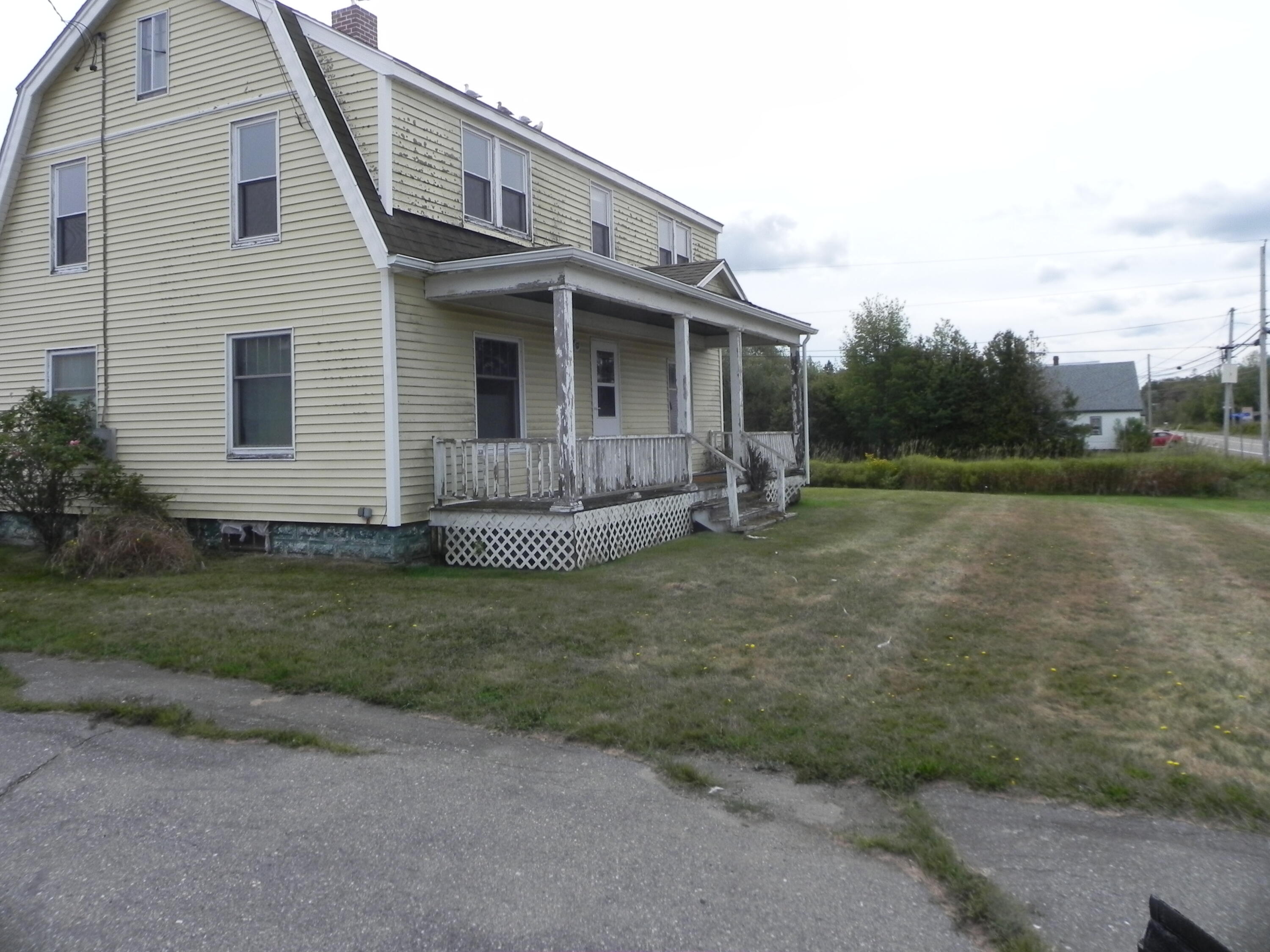 260 County Road Lubec, ME 04652 - Photo 3 of 35 DSCN0457