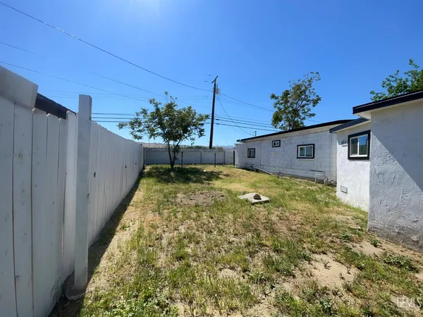 $299,987 | Undisclosed Address, Taft, CA 93268