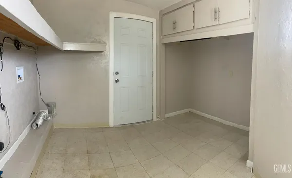 $299,987 | Undisclosed Address, Taft, CA 93268