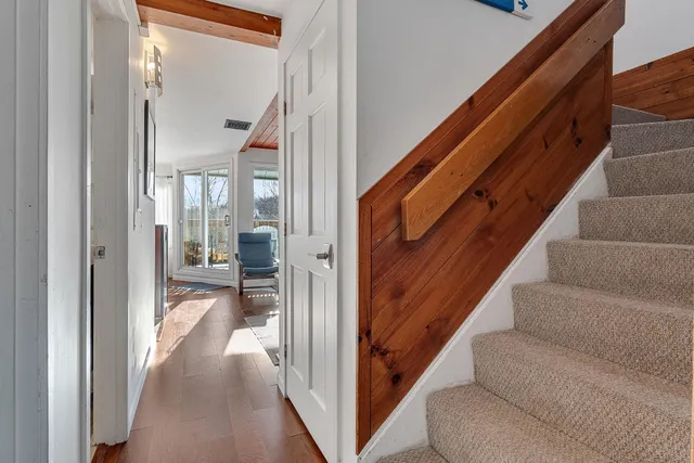 $239,900 | 42 Lower Phase Road, Unit 8, Warren, VT 05674