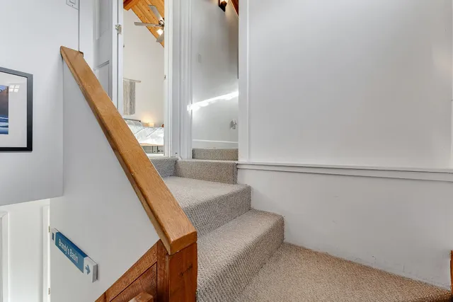 $239,900 | 42 Lower Phase Road, Unit 8, Warren, VT 05674