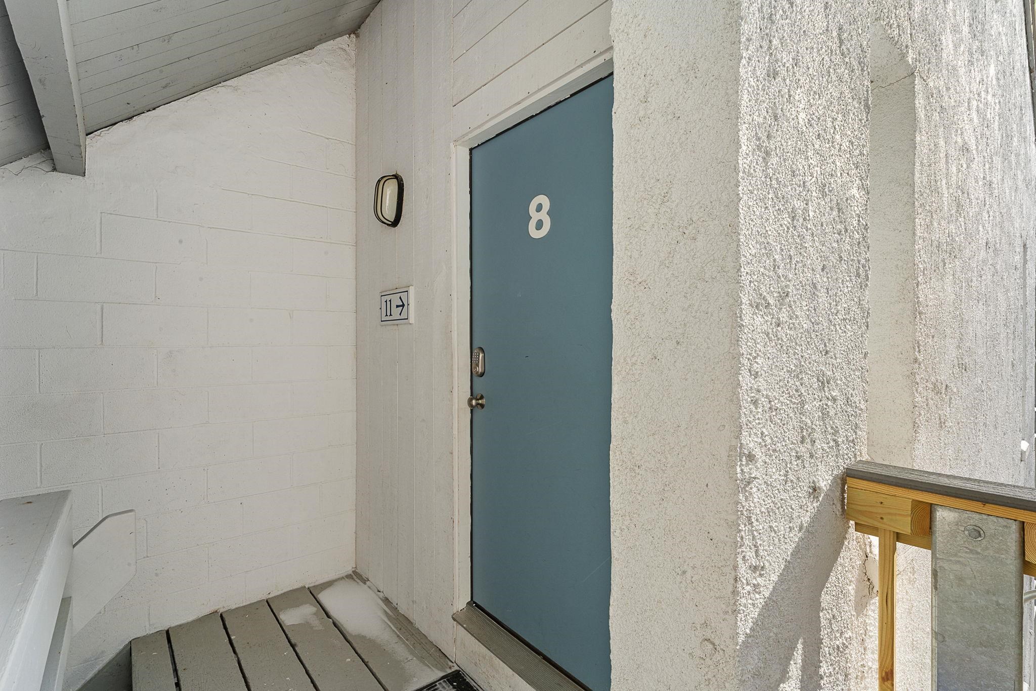 42 Lower Phase Road, Unit 8 Warren, VT 05674 - Photo 4 of 46 Gallery Image 4