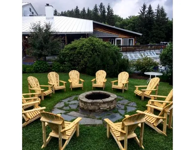 $239,900 | 42 Lower Phase Road, Unit 8, Warren, VT 05674