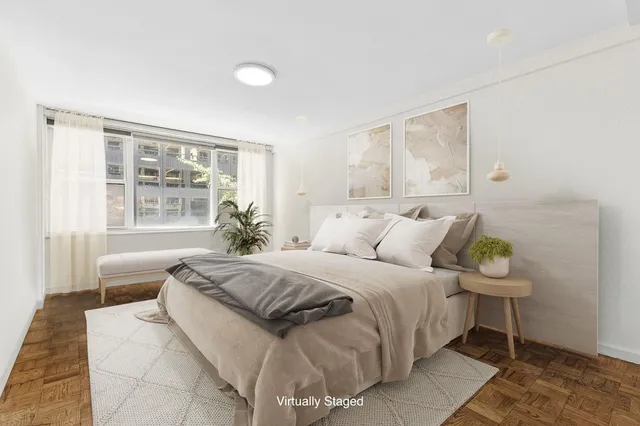 $575,000 | 209 East 56th Street, Unit 5E | Midtown East