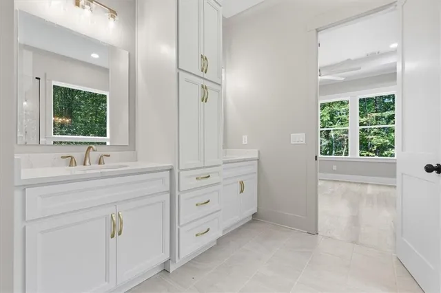 $765,000 | 33 Cedar Gate Lane, Kingston, GA 30145