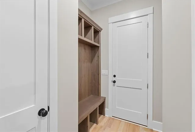 $765,000 | 33 Cedar Gate Lane, Kingston, GA 30145