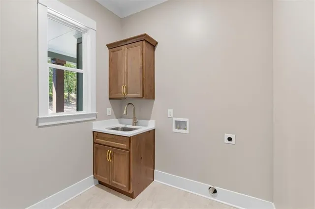 $765,000 | 33 Cedar Gate Lane, Kingston, GA 30145