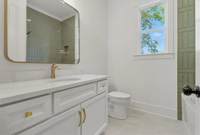 $765,000 | 33 Cedar Gate Lane, Kingston, GA 30145