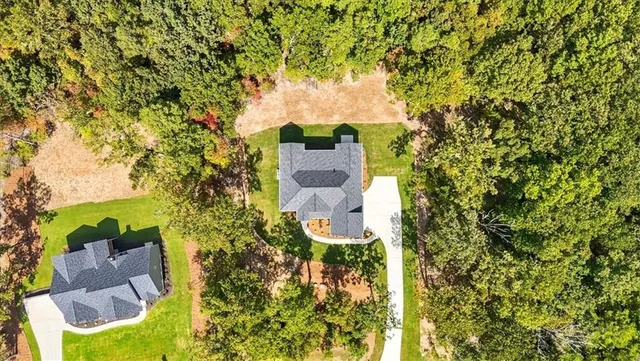 $765,000 | 33 Cedar Gate Lane, Kingston, GA 30145