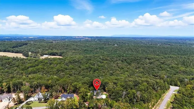 $765,000 | 33 Cedar Gate Lane, Kingston, GA 30145