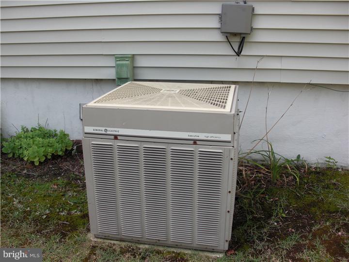 12 Shepherd Road Cherry Hill, NJ 08034 - Photo 21 of 22 Gallery Image 21