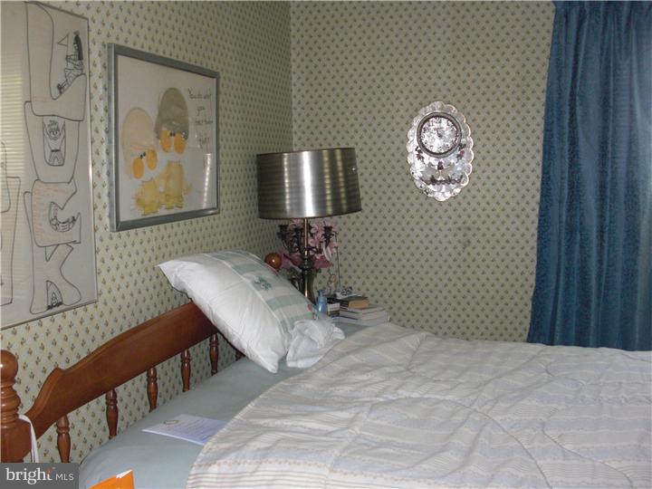 12 Shepherd Road Cherry Hill, NJ 08034 - Photo 10 of 22 Gallery Image 10