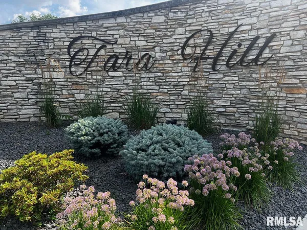 $275,000 | 2001 West Laurel Street, Springfield, IL 62704