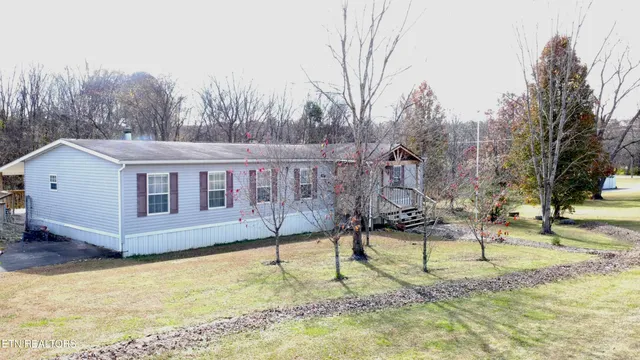 $345,000 | 9202 Strawberry Plains Pike, Strawberry Plains, TN 37871