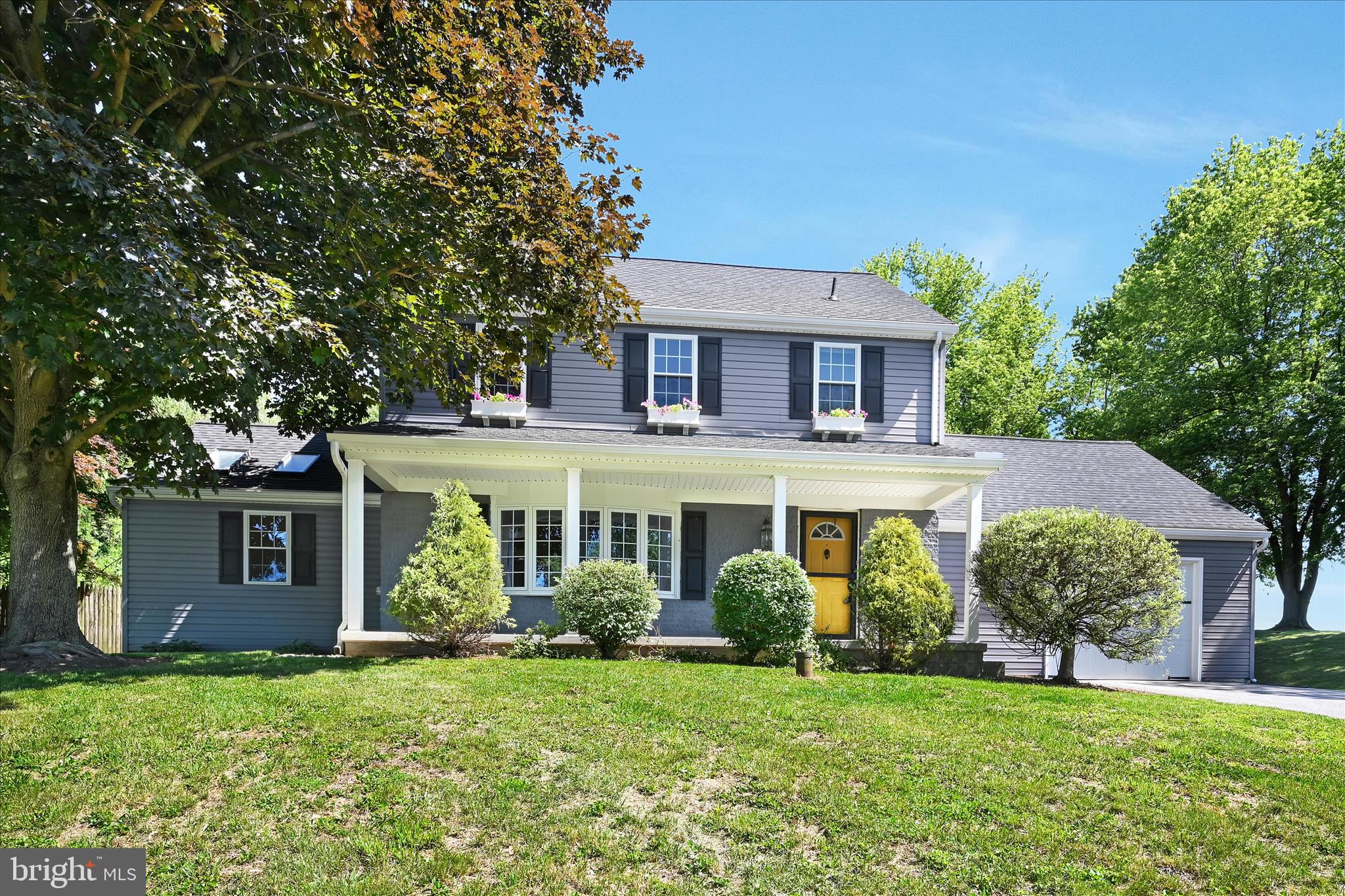 44 Ridgeview Drive Quarryville, PA 17566 - Photo 4 of 43 Exterior Front