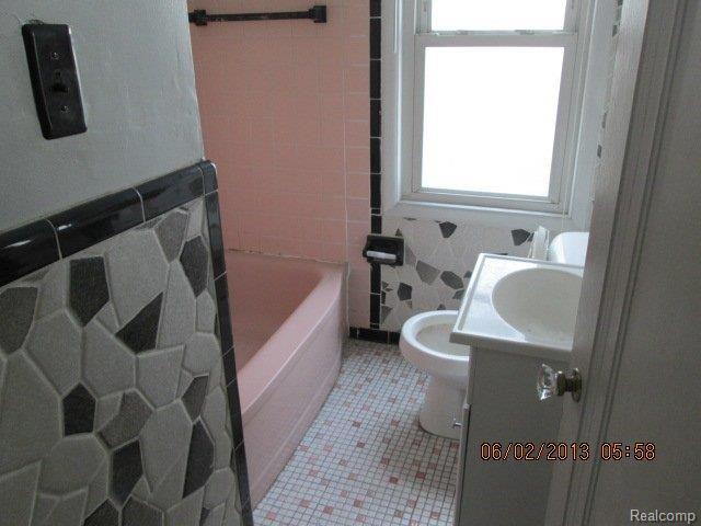 Pelham bath.JPG