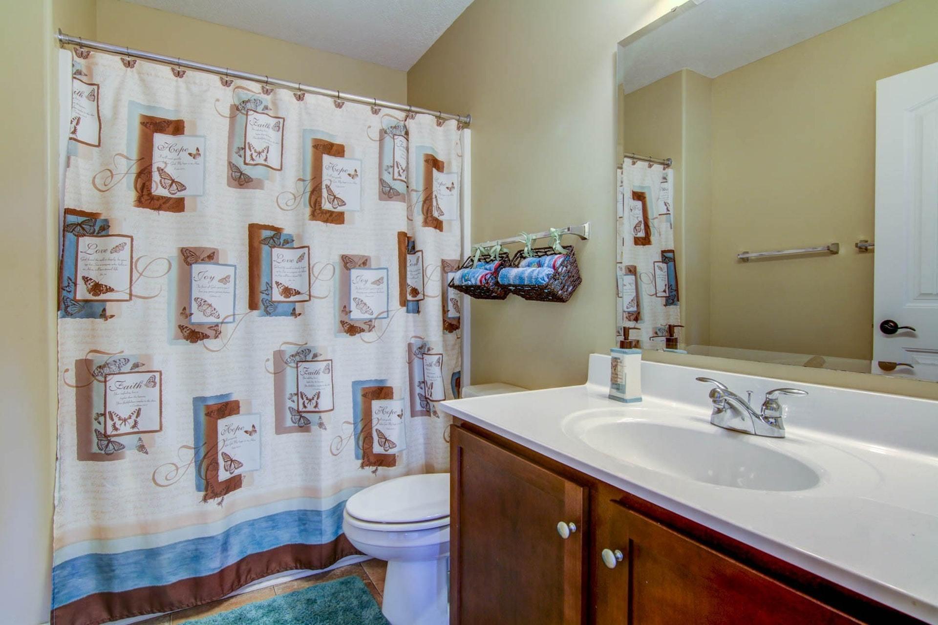 300 Dugwell Road Boones Mill, VA 24065 - Photo 22 of 36 Upper: Full Bath