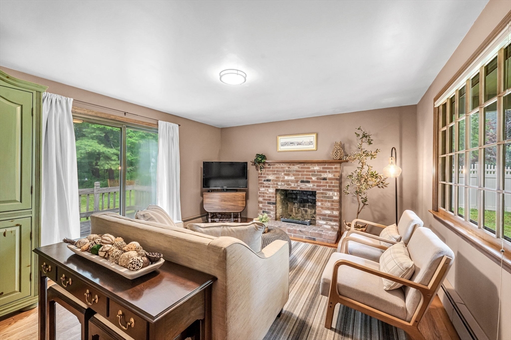 231 Edgewood Road West Springfield, MA 01089 - Photo 16 of 40