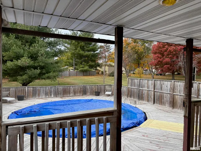 $223,000 | 1249 Woods Lane, Jacksonville, IL 62650