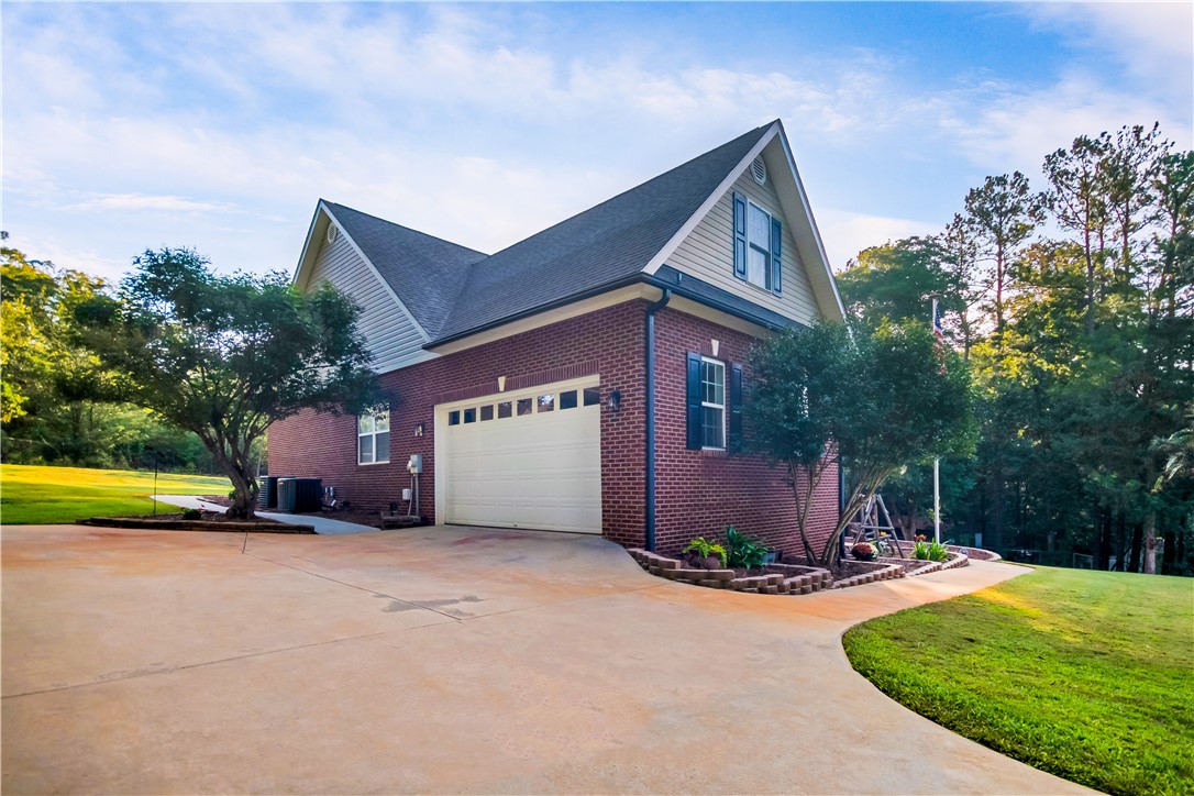 109 Harrison Road Easley, SC 29642 - Photo 13 of 34 Gallery Image 13