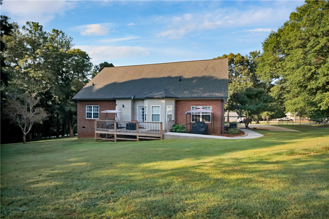 109 Harrison Road Easley, SC 29642 - Photo 16 of 34 Gallery Image 16