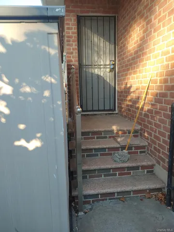 $1,499,999 | 250-12 81st Avenue | Bellerose