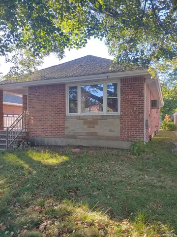 $1,499,999 | 250-12 81st Avenue | Bellerose