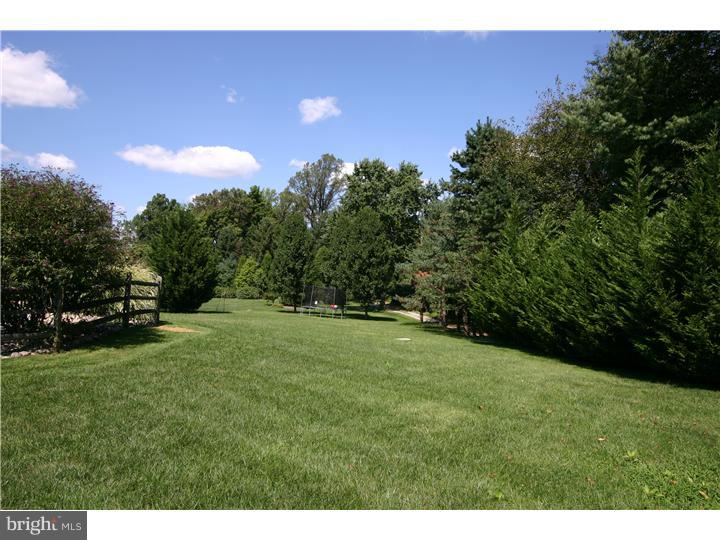 122 Chalfont Road Kennett Square, PA 19348 - Photo 3 of 25 Gallery Image 3