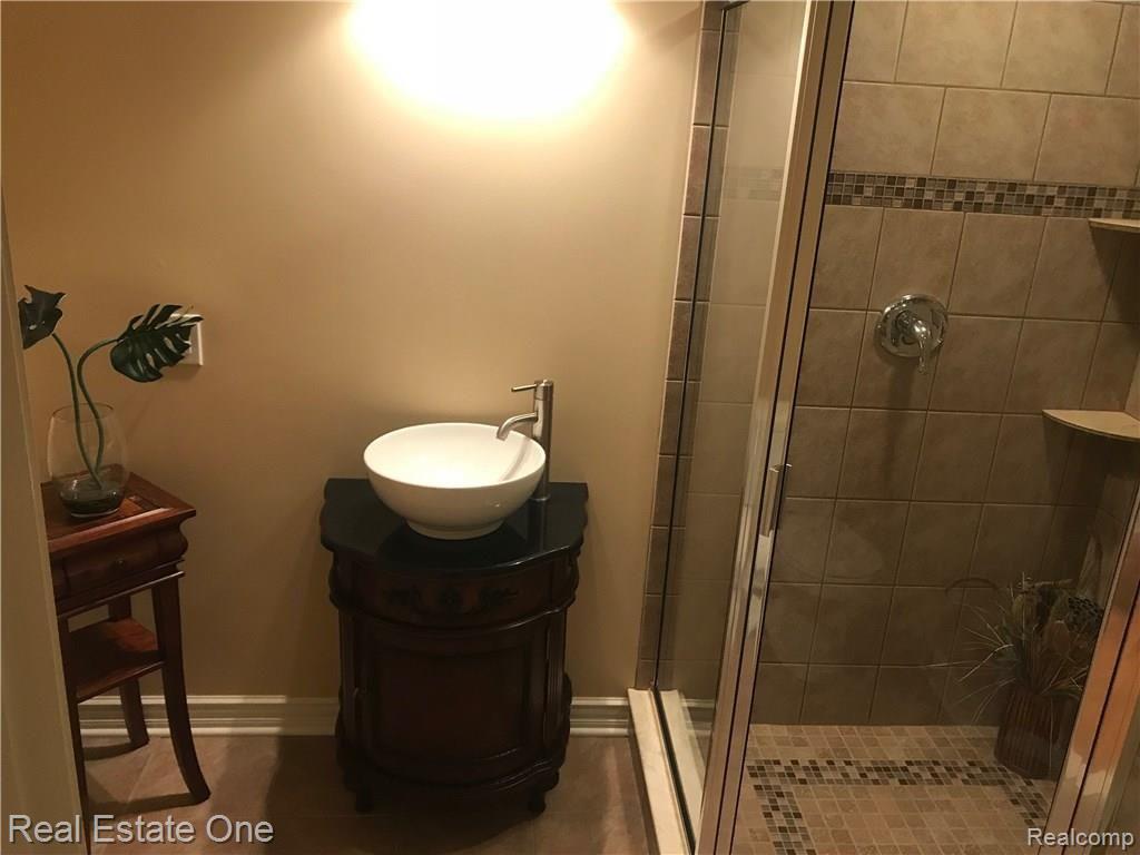 3178 Grand Park Rochester Hills, MI 48307 - Photo 11 of 22