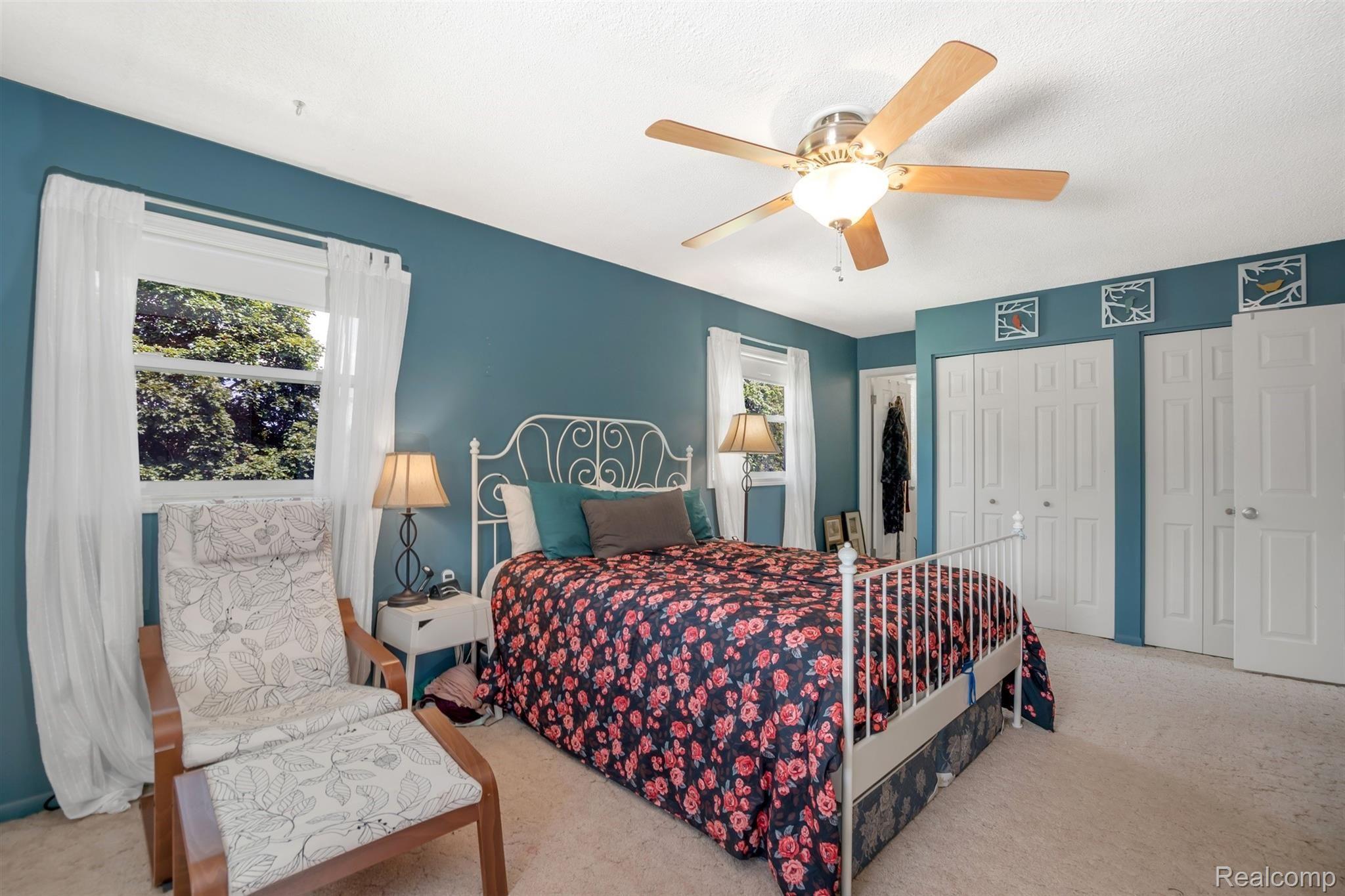 5393 South Genesee Road Grand Blanc, MI 48439 - Photo 21 of 40 25-5393 S Genesee Rd-WindowStill-Re.jpg