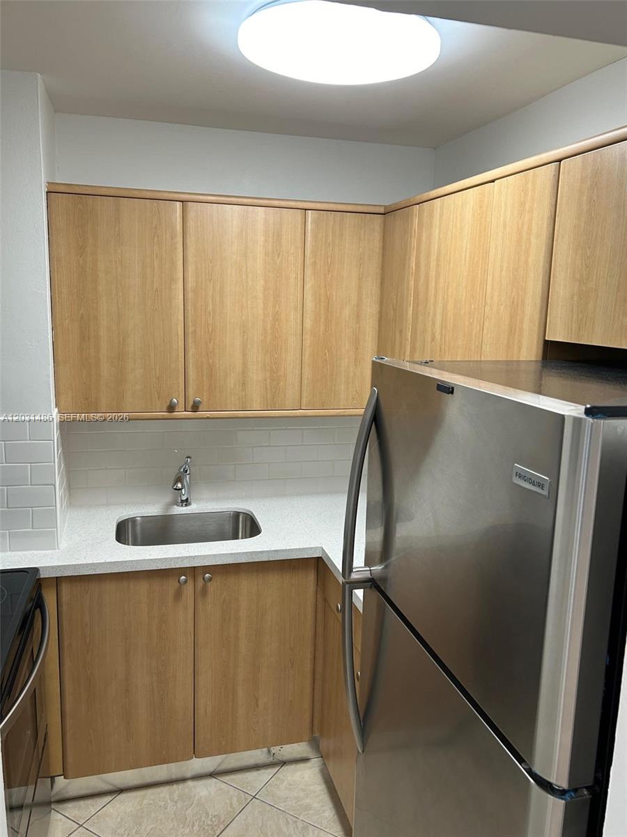 2920 Southwest 28th Terrace, Unit 202 Miami, FL 33133 - Photo 25 of 27