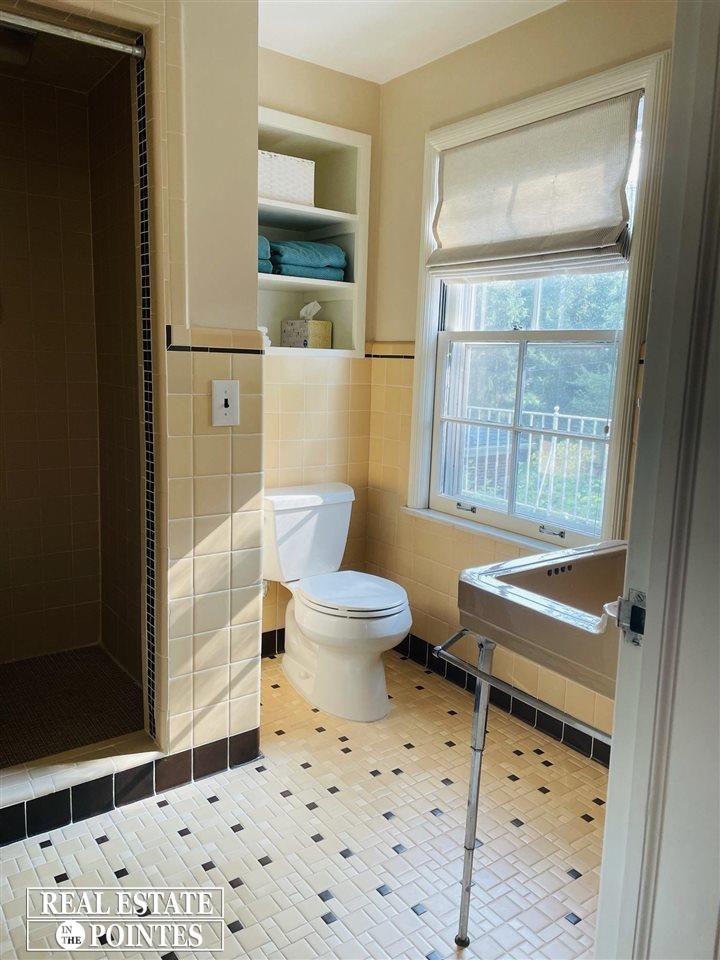 1033 Audubon Road Grosse Pointe Park, MI 48230 - Photo 21 of 42