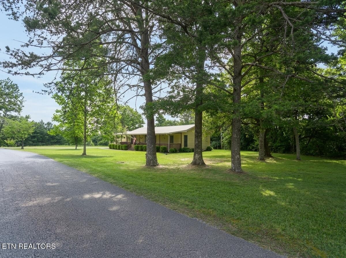1459 Old Elmore Road Crossville, TN 38571 - Photo 29 of 36 Gallery Image 29
