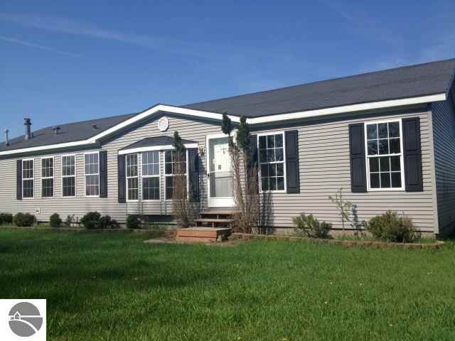 7022 Fryzelka Road Buckley, MI 49620 - Photo 1 of 13 1746597.JPG