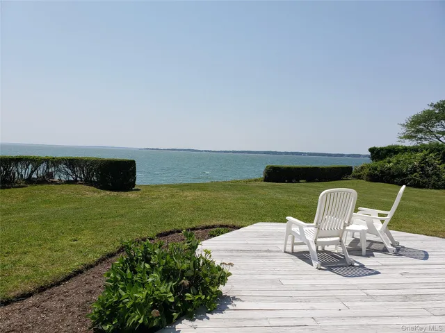 $5,415,000 | 90 Peconic Avenue, Shelter Island, NY 11964