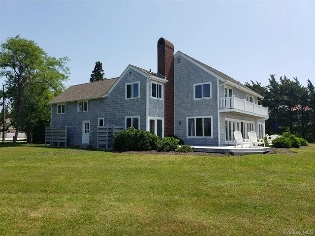 $5,415,000 | 90 Peconic Avenue, Shelter Island, NY 11964