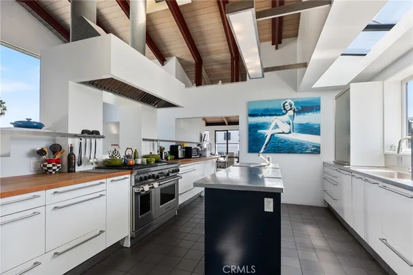 $15,000 | 3410 Hermosa Avenue, Hermosa Beach, CA 90254