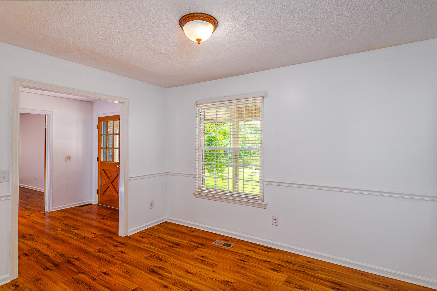 9422 Fuller Road Chattanooga, TN 37421 - Photo 3 of 23 Dining Room