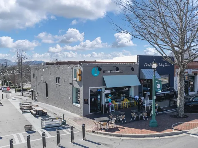 $318,990 | 251 Deerberry Drive, Jasper, GA 30143