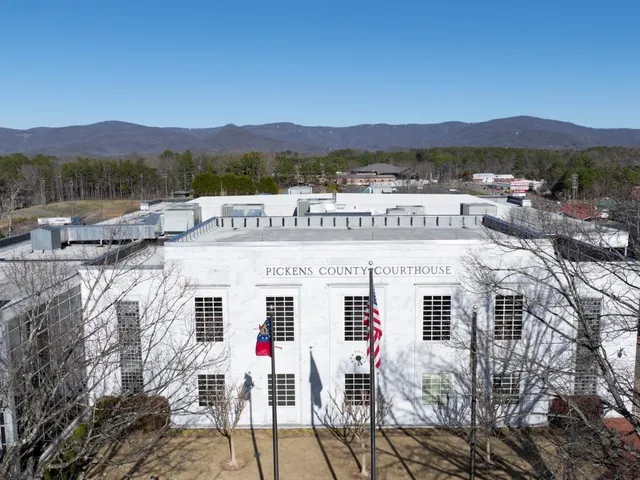 $318,990 | 251 Deerberry Drive, Jasper, GA 30143