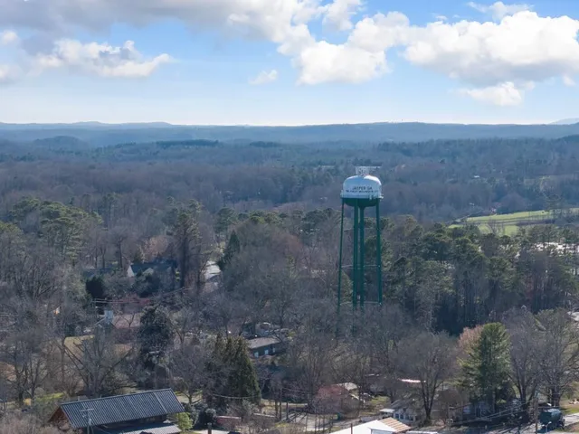 $318,990 | 251 Deerberry Drive, Jasper, GA 30143