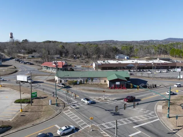 $318,990 | 251 Deerberry Drive, Jasper, GA 30143