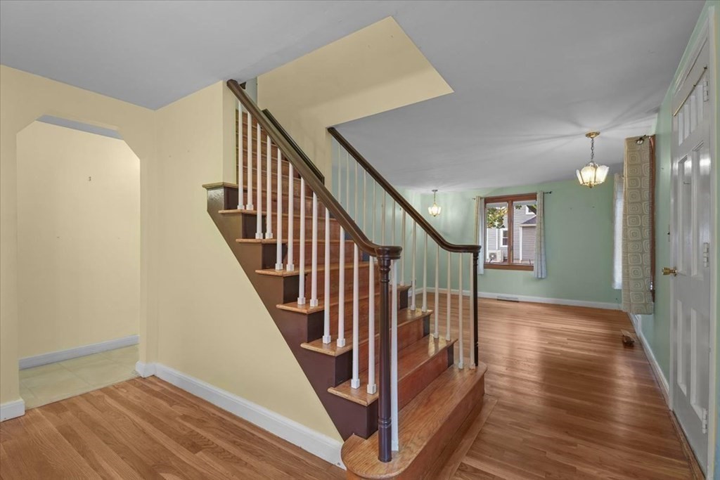 16 Edgehill Road Norwood, MA 02062 - Photo 2 of 27 Gallery Image 2
